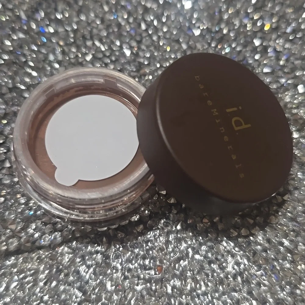 🧚‍♀️GOLDEN EARTH Bareminerals DISCONTINUED Glimmer Shadow NWT